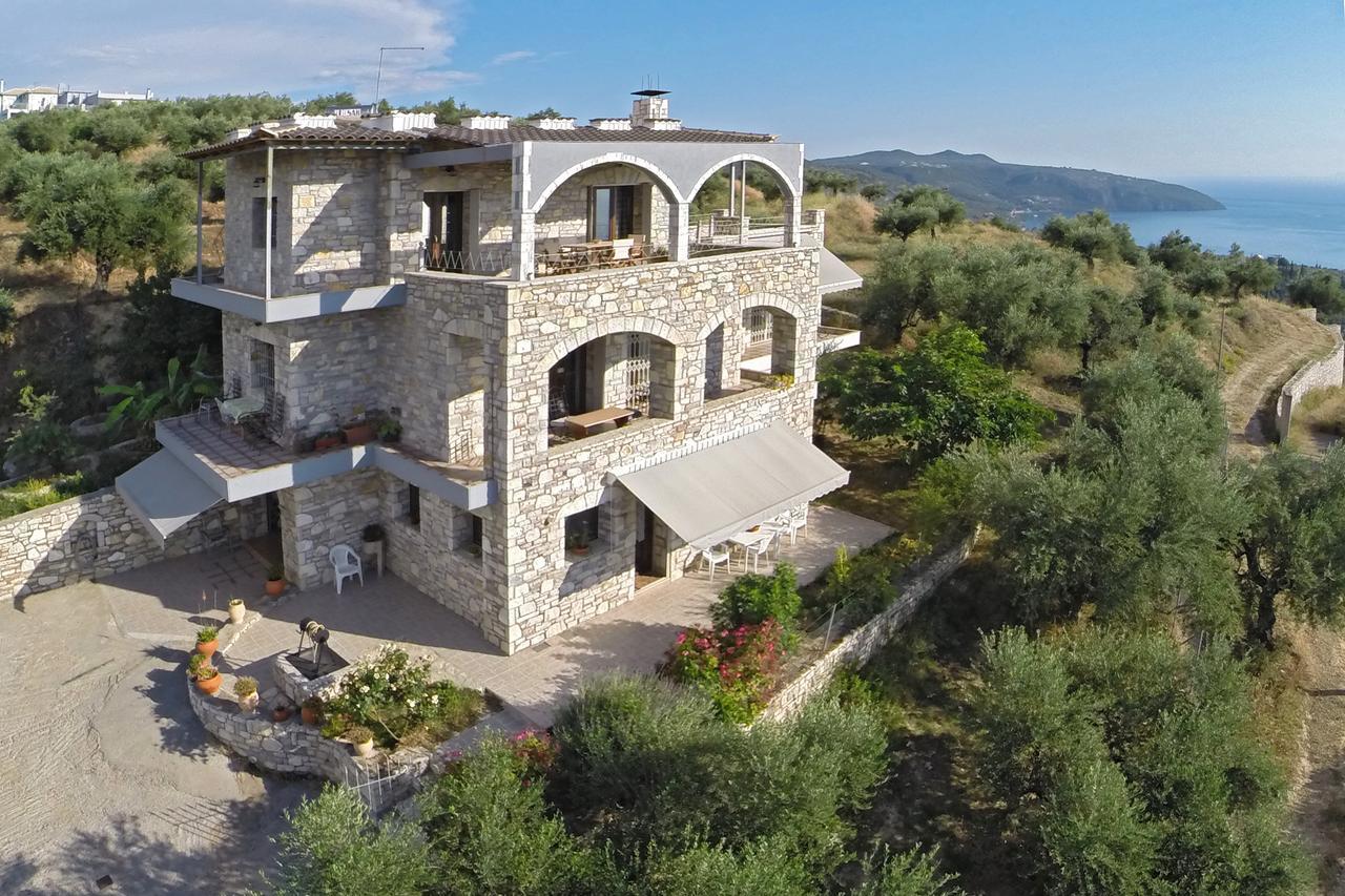 Ellinas Homes Megali Mantineia Exterior foto
