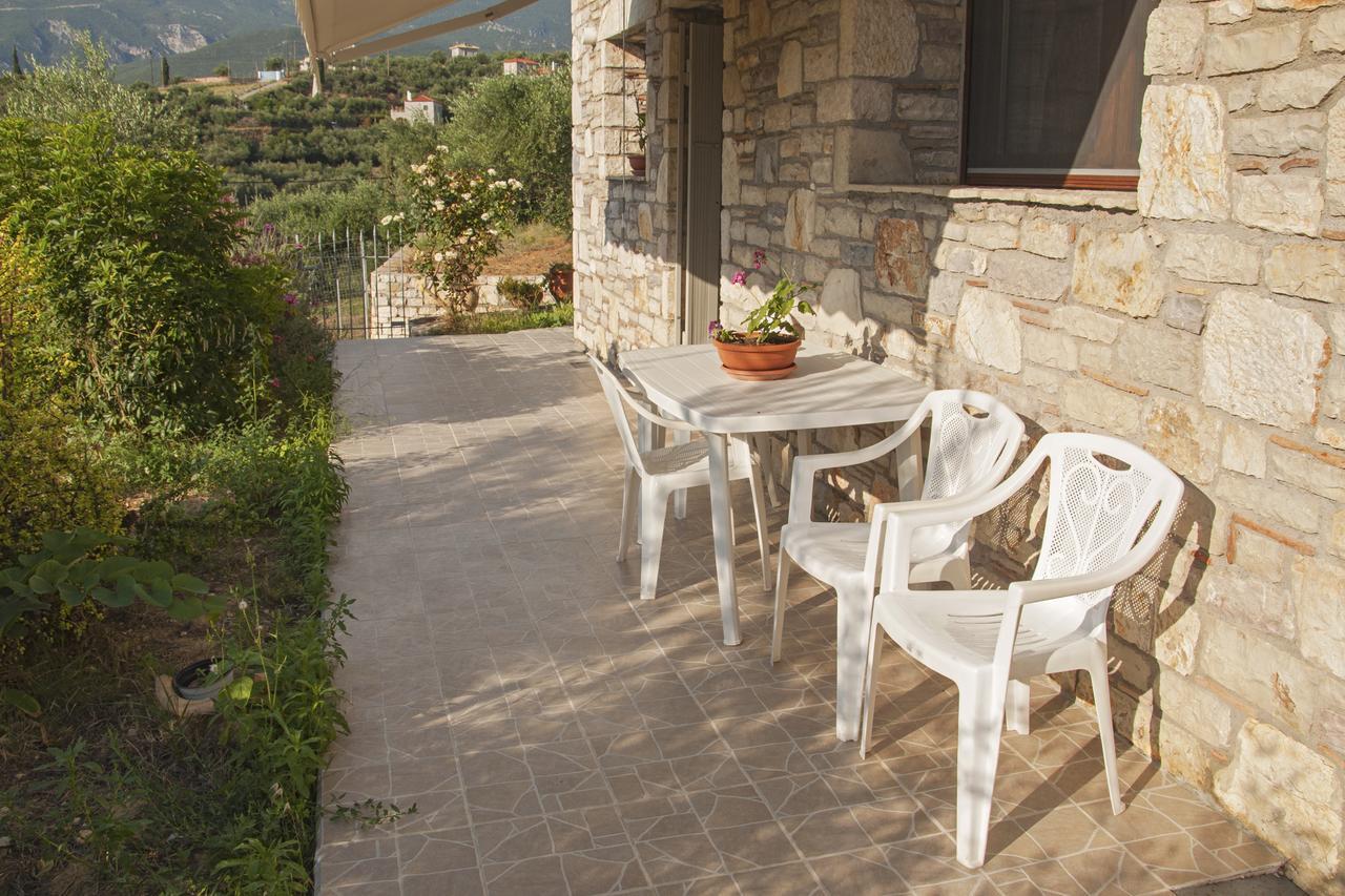 Ellinas Homes Megali Mantineia Exterior foto