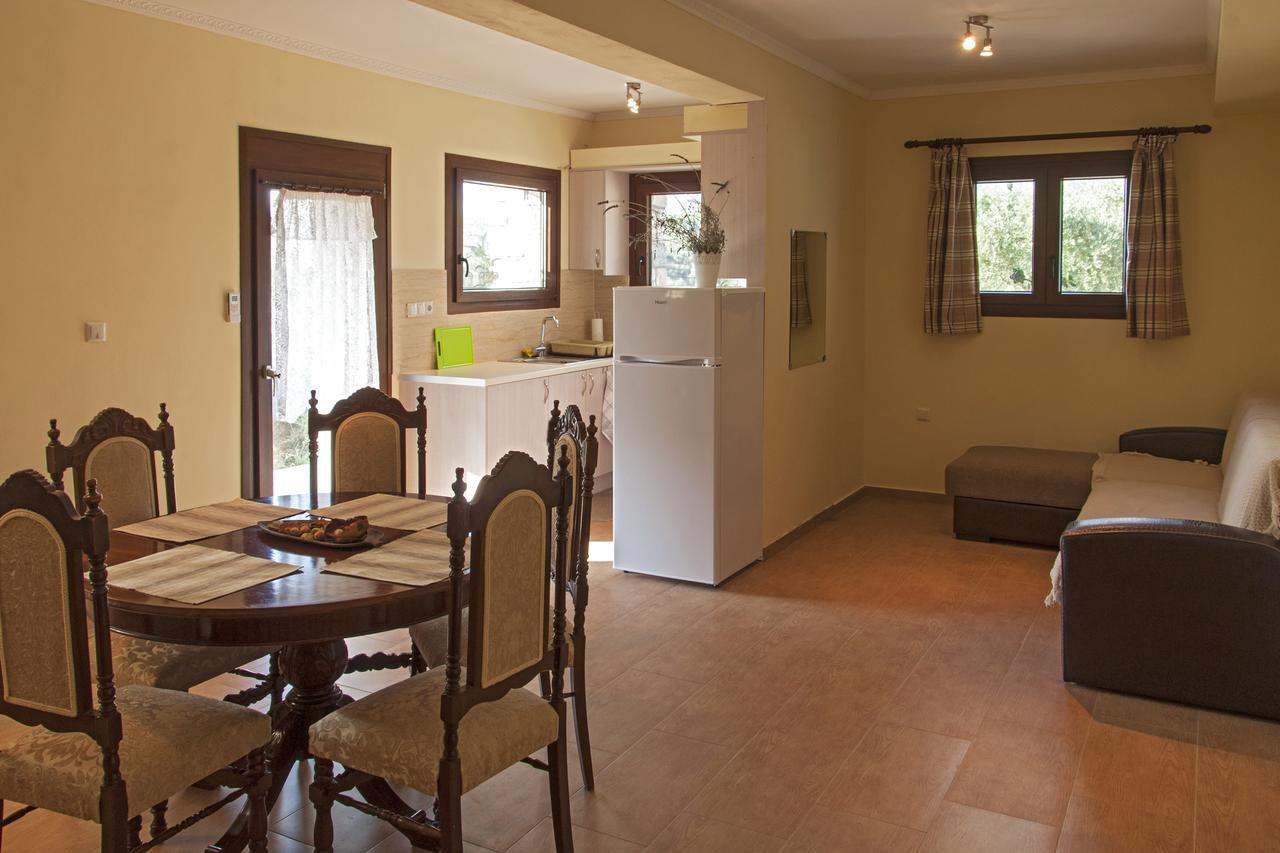 Ellinas Homes Megali Mantineia Exterior foto